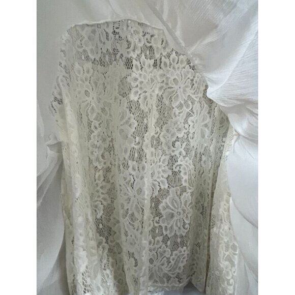 Torrid Top Women 4X White Feminine Lace Pullover Chiffon Minimalist Ballerina - Picture 10 of 16